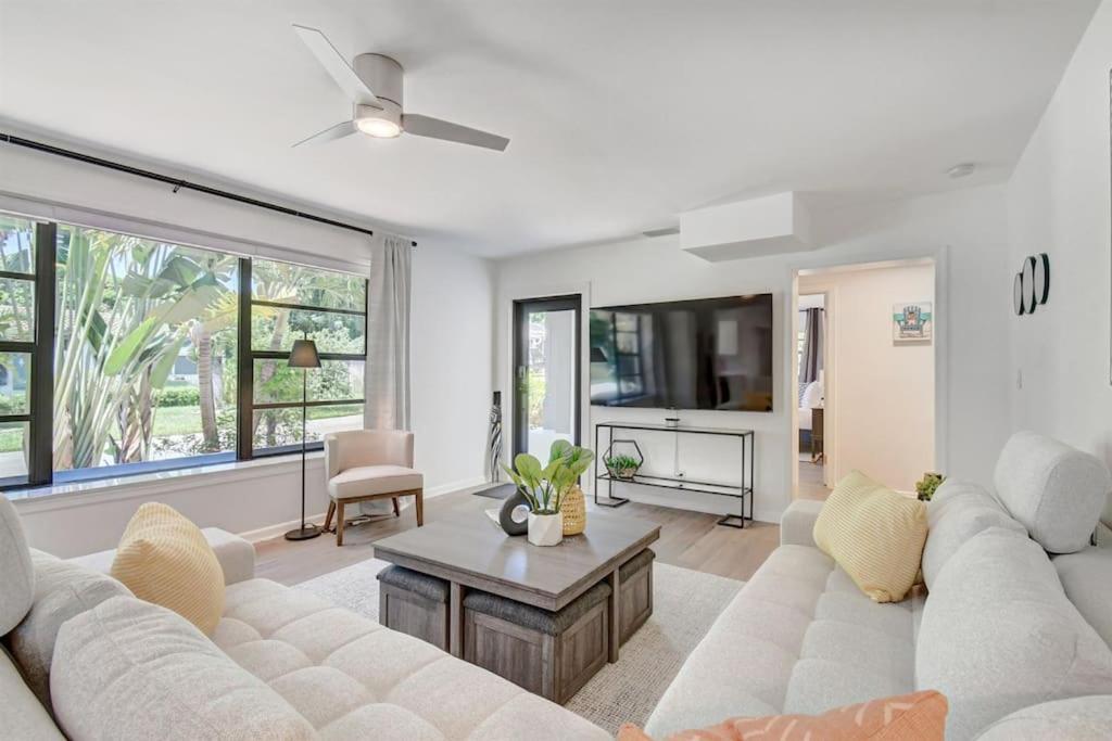 Paradise Palms House ديلراي بيتش المظهر الخارجي الصورة